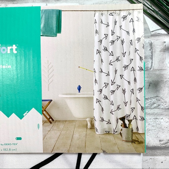 Pillowfort Bath Pillowfort White Black Arrow Shower Curtain New